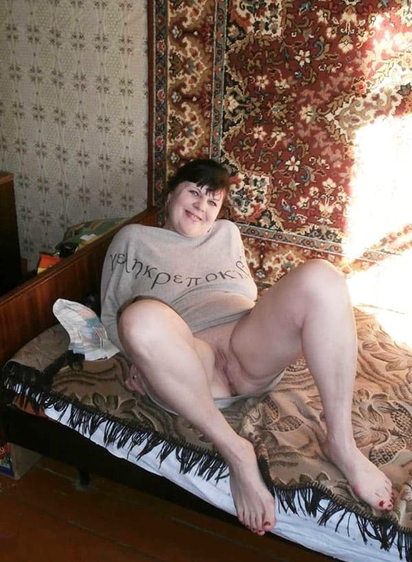 Голые русские женщины в возрасте 67 фото